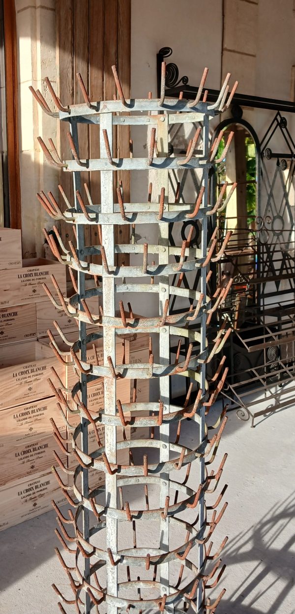 Ancien grand égouttoir / Hérisson / n°11718