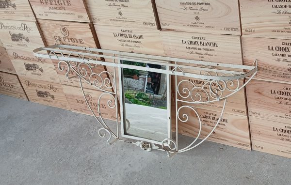 Ancien vestiaire mural en fer forgé n°11723