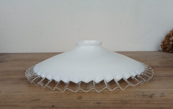 Abat jour en opaline / Lustre / Vintage / n°11735