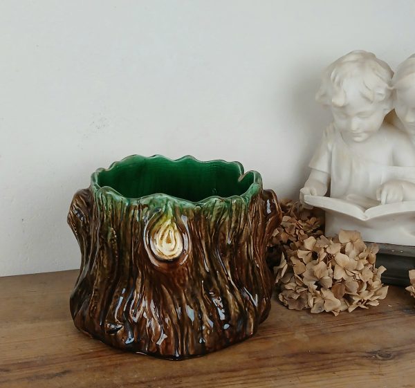 Ancien cache pot en barbotine n°11747