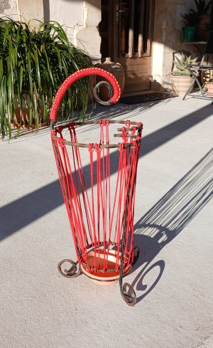 Porte parapluie vintage / fer forgé et scoubidou / n°11913