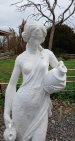 Statue femme / Déco jardin n°11919