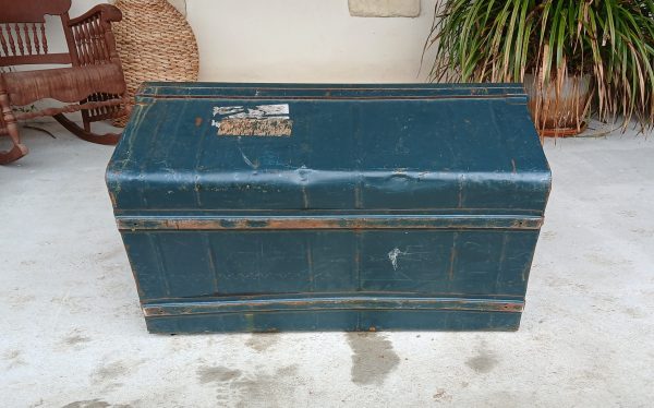 Caisse en en métal /cantine en fer / n°11959