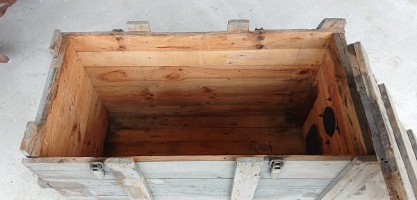 Ancienne grande caisse en bois n°11963