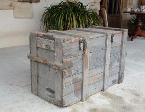 Ancienne grande caisse en bois n°11963