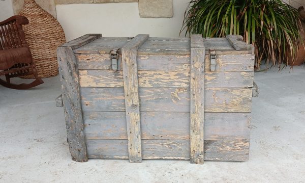 Ancienne grande caisse en bois n°11963