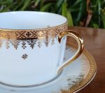 Tasse a petit déjeuner en porcelaine de Limoges n°11971