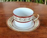Tasse a petit déjeuner en porcelaine de Limoges n°11973