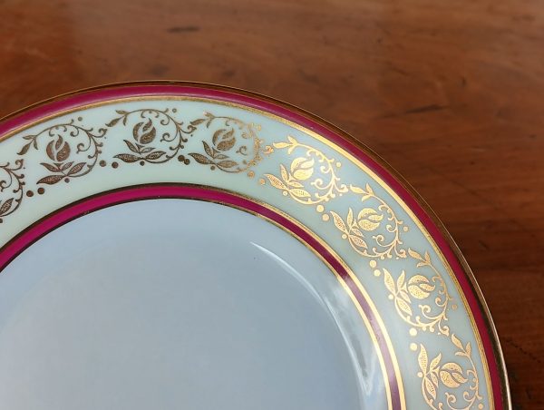 Tasse a petit déjeuner en porcelaine de Limoges n°11977