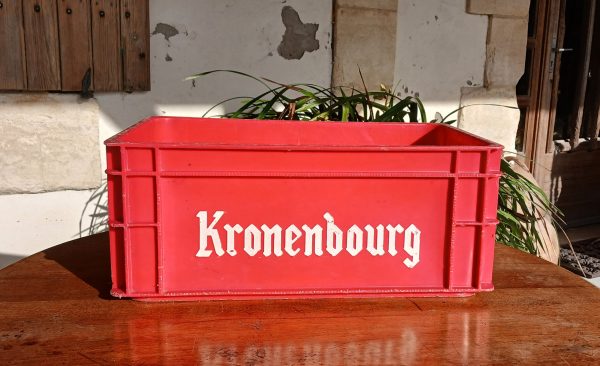 caisse vintage Kronenbourg n°11986