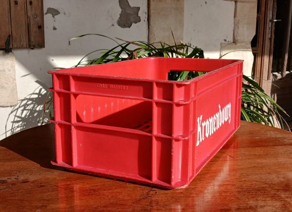 caisse vintage Kronenbourg n°11986