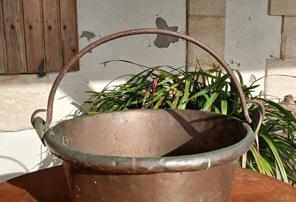 Ancien chaudron en cuivre n°11991
