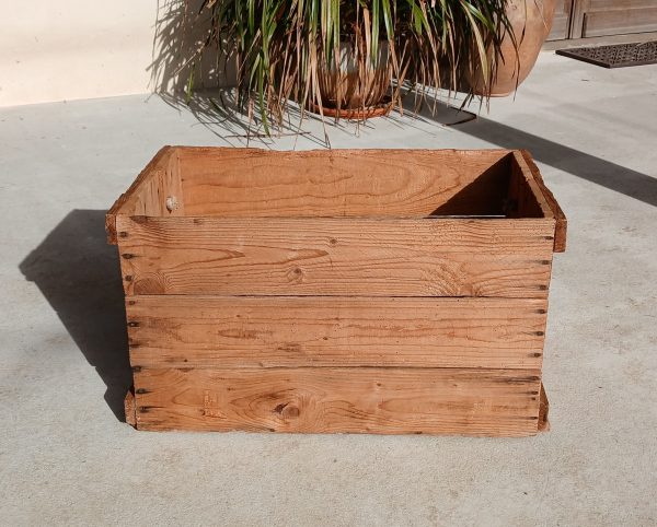 Ancienne grande caisse en bois n°11992