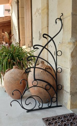 Ancienne grille de séparation en fer forgé n°12002