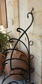 Ancienne grille de séparation en fer forgé n°12002