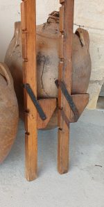 Ancienne paire d'échasses en pin n°12005