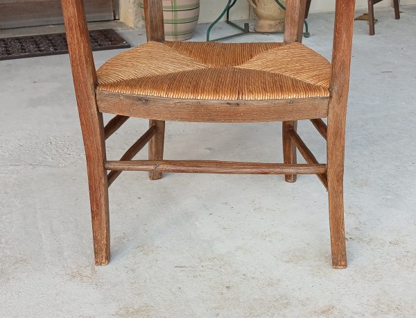 Ancien fauteuil paillé n°12003