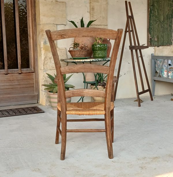 Ancien fauteuil paillé n°12003