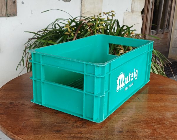 caisse vintage Mutzig Bière d'Alsace n°12014