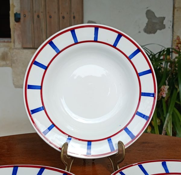 Lot de 3 anciennes assiettes Basque n°12074