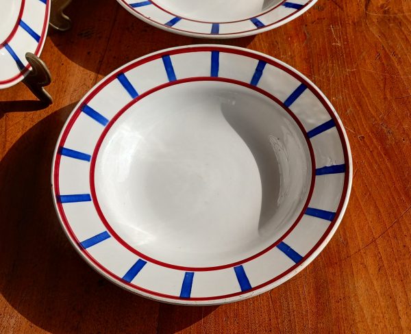 Lot de 3 anciennes assiettes Basque n°12074