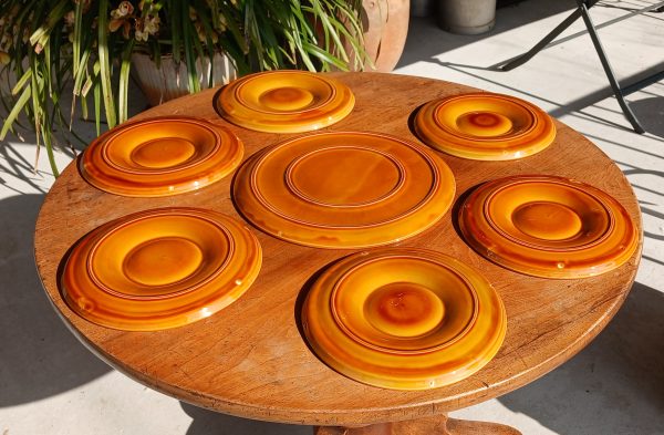 Ancien service a artichaud en barbotine Gien n°12079