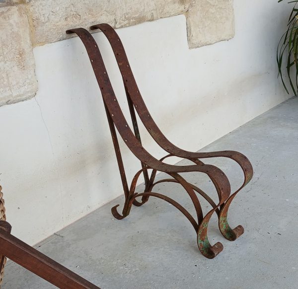 Anciens pieds de banc en fer forgé n°12097
