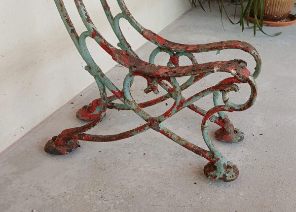 Anciens pieds de banc en fonte n°12098