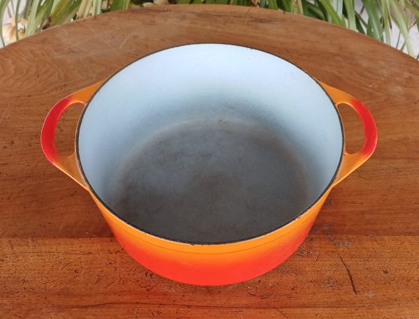 Cocotte vintage en fonte orange n°12116