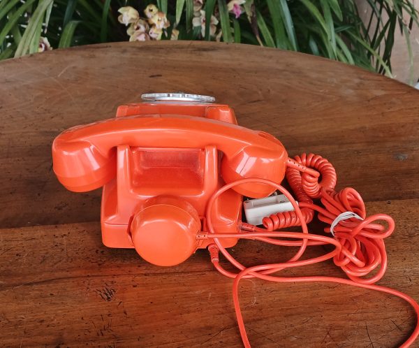 Téléphone vintage a cadran / Orange / n°12104